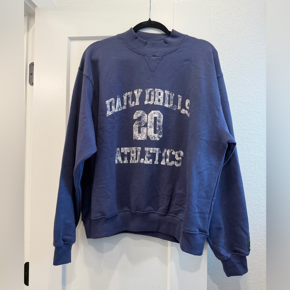 NEW Daily Drills Vintage Crew - Navy